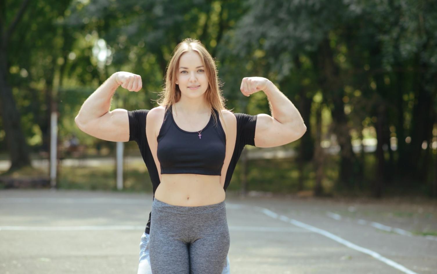 Dokumentasi kegiatan kolaborasi dengan komunitas lokal dalam program edukasi kebugaran